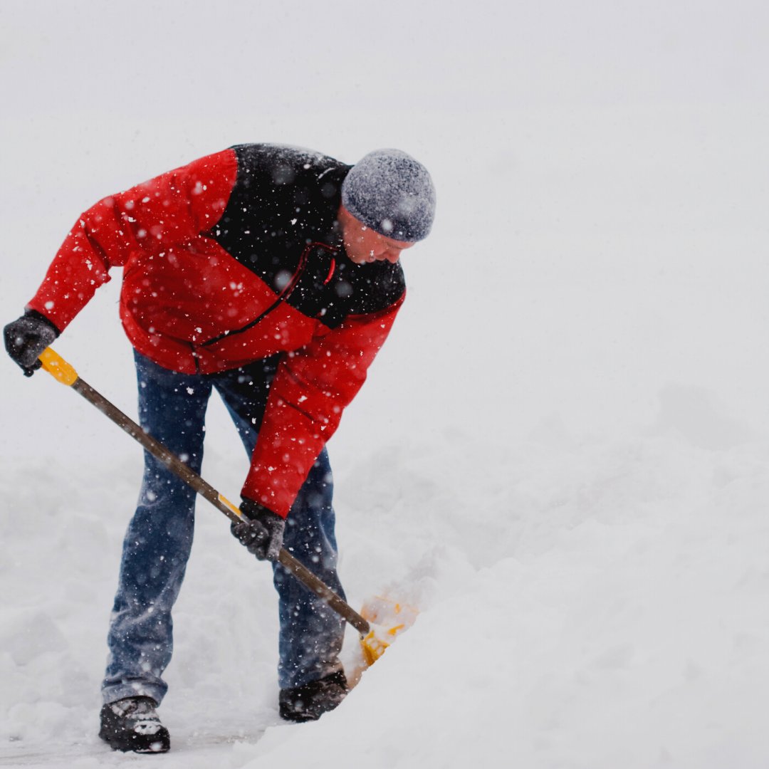 CbdCollection's tweet image. Who has an aching back from shoveling snow and ice this weekend 👀 We&apos;ve got you covered at CBD Health Collection! Fast and free shipping on all orders!