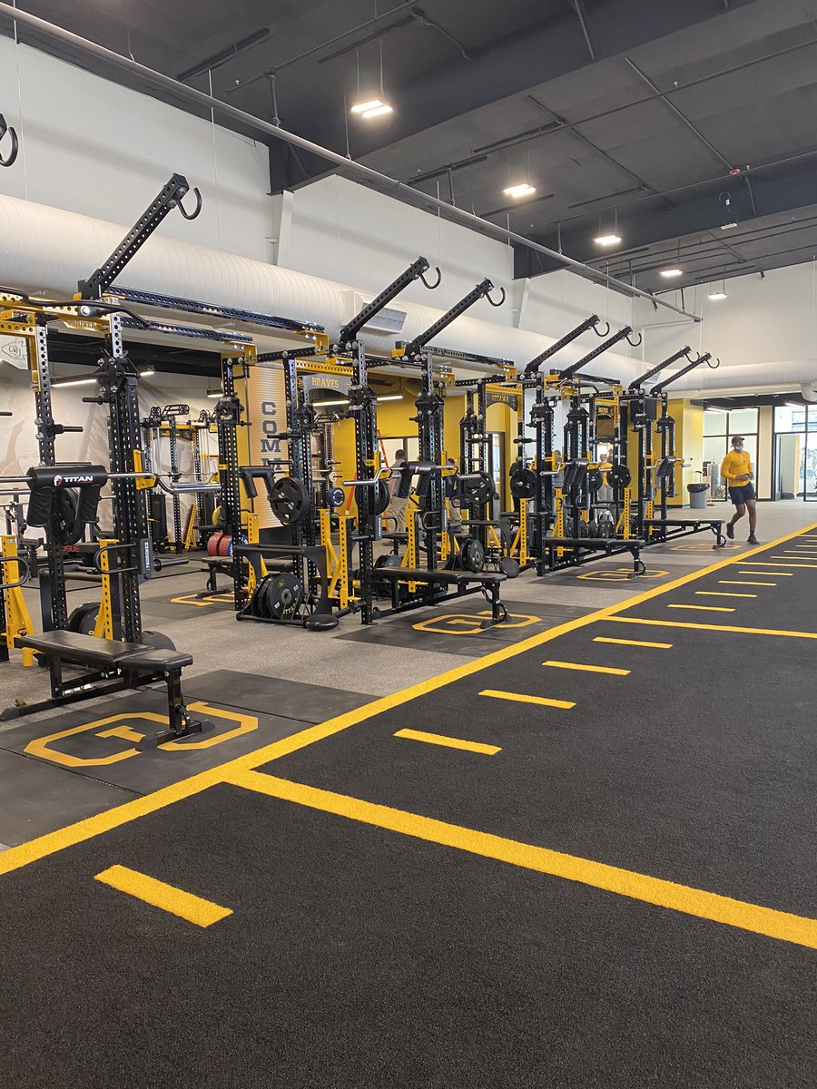 The New Braves Athletic Performance Center ! 😍🏋🏽‍♀️💪🏽 

Our girls can’t wait to start lifting in this beautiful place ! 
<a href="/BravesAthPerf/">OU Braves Athletic Performance</a> <a href="/BravesAthletics/">Braves Athletics</a> 
#BraveNation
