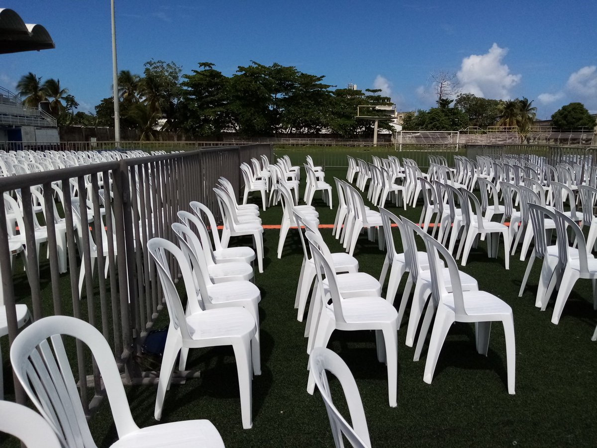 Evento : Mi Mundo Mágico.
Alquiler de sillas, divisiones con vallas.
#SanbeatProductions #Logistics #SanAndresIsland