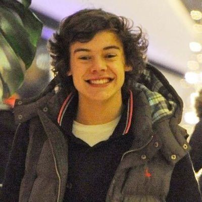 nahlnt's tweet photo. veinticinco
I vote #Harries for #BestFanArmy at the #iHeartAwards https://t.co/uG72TcHbMK