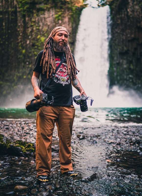 gotakepics's tweet photo. My Guest on this episode is Justin Snead, - @DreadlockTvlr  a Storm Chaser and photographer with a career as a traveling health care professional.  This career allows him to be mobile across the midwest US during the active storm season each year.

https://t.co/lxeBzvdQEX https://t.co/aaiOE0uPkh