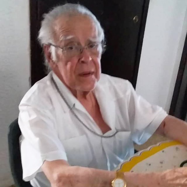 ¡Ya en casa! Agradecemos a Dios por la salud y a todos por estar pendientes en estos días. Ya los médicos suministraron el tratamiento asociado al covid 19. Las visitas en la casa están restringidas. Esperamos contar con su oración y apoyo en esta medida. Familia Lückert León.