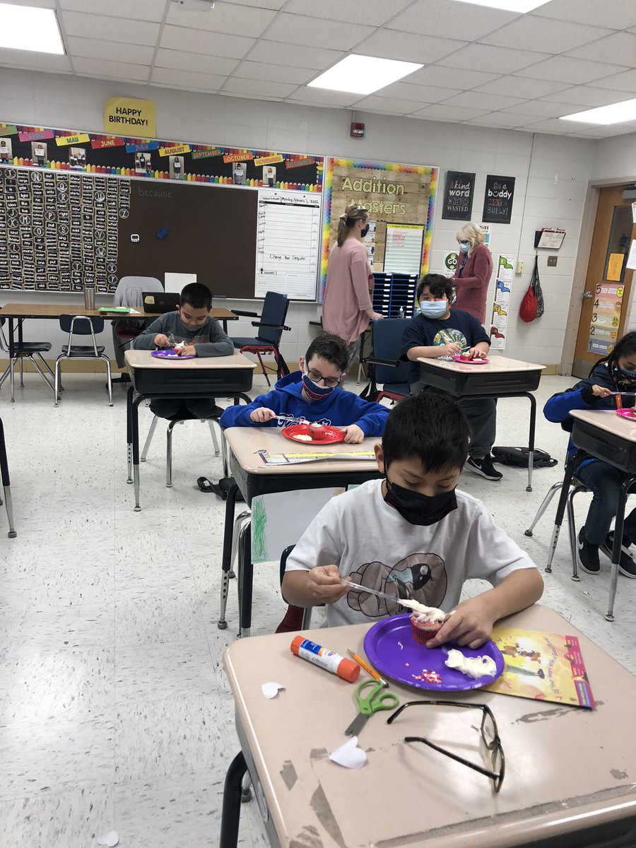 Colleen Fisher tweet media