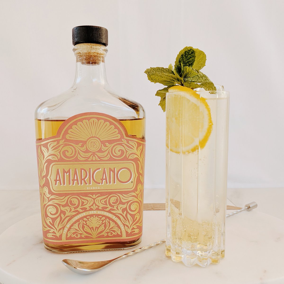 A Bar Above tweet media