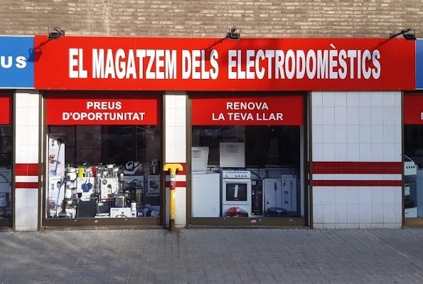 MixiReganMyers's tweet photo. Pues resulta que mi padre compró una tostadora QUE SE DESHACE CUANDO SE CALIENTA. Y resulta que la tienda, seis días después , se niega a devolverle el dinero y mi padre está en su casa con UNA TOSTADORA QUE SE DESHACE. A eso como se le llama?
Avinguda Meridiana, 156,BCN.👇 https://t.co/6RNLQmiL2h