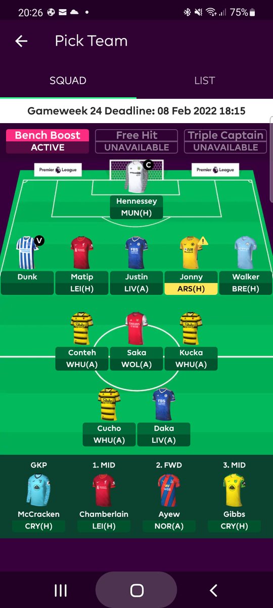 Soansy_shuffle's tweet photo. My FPL account has been hacked &amp; I'm left with this mess, including a 56pt deduction for 15 transfers and the loss of my bench boost. Apart from the breah of my personal details, apparently the FPL won't do anything about resetting my team. How is that fair? @OfficialFPL #FPL https://t.co/CWCWEPDloo