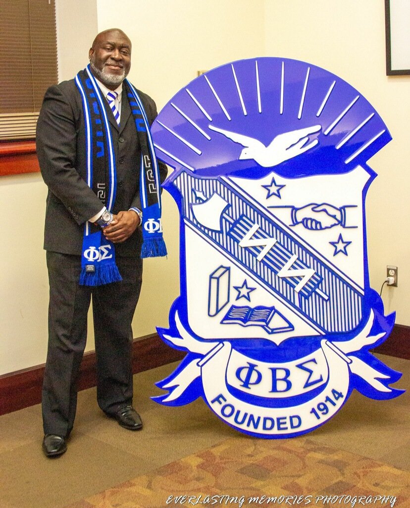 batbrown's tweet image. Never stop growing and progressing. New status and new attitude.