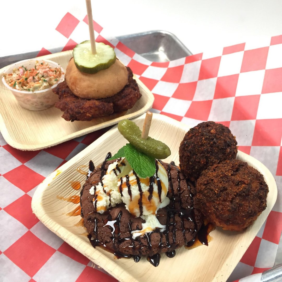 NashvilleScene's tweet photo. Things got spicy during #HotChickenWeek22. Over 30 restaurants competed for the title of Best Hot Chicken and the results are in! 

🔥 BEST DISH OVERALL: Prince's Hot Chicken 
🔥 BEST TRADITIONAL DISH: @hattiebs 
🔥 MOST UNIQUE DISH: Red House Chicken &amp; Shrimp https://t.co/EfIYgavpvd