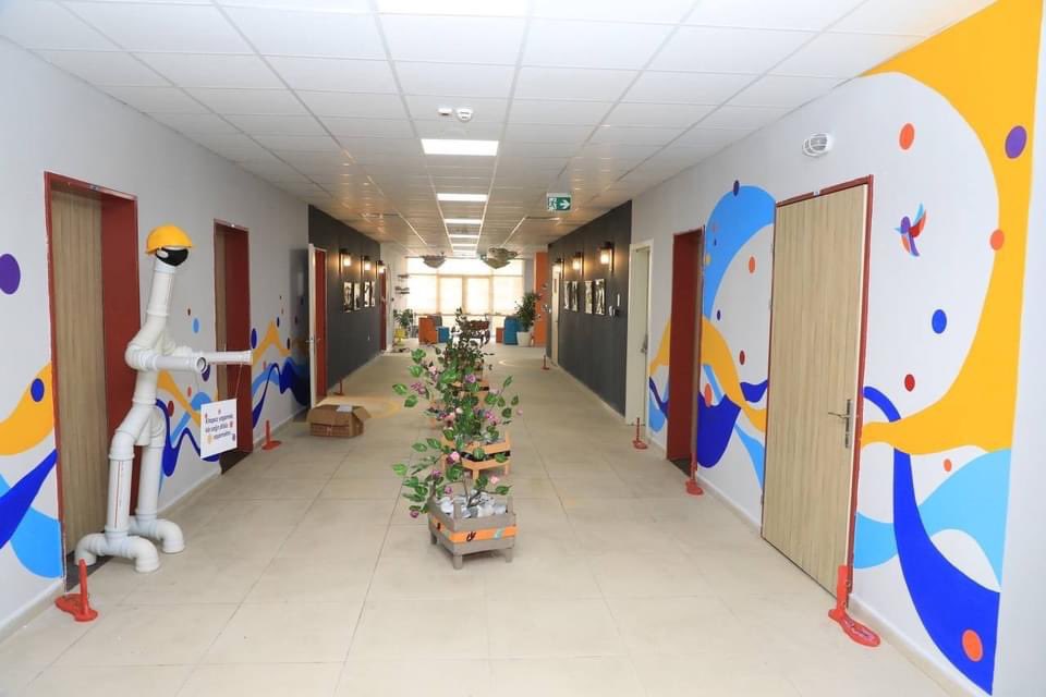 2021-2022 Eğitim Öğretim yılı 2.döneminin ilk gününde Kepez Ernur-Faik Koparan Ortaokulunu ziyaret ederek öğrencilerimizle sohbet ettik. Öğrencilerimize olan güvenimiz tamdır.
#AHENK <a href="/antalyamem07/">Antalya İl Millî Eğitim Müdürlüğü</a> <a href="/AntalyaValilik/">T.C. Antalya Valiliği</a> <a href="/tcmeb/">Millî Eğitim Bakanlığı</a>