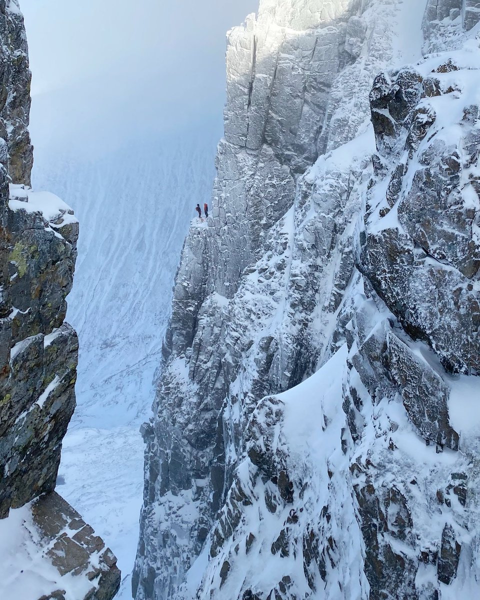 I took this photo the other day whilst on Ben Nevis. People seem to like it on Instagram. What do Twitter folk think? The two climbers seem to be having a nice chat before finishing their route.