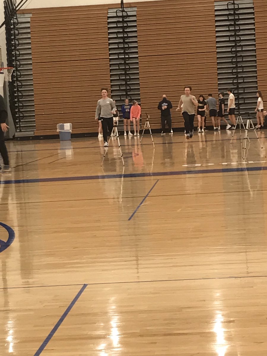CoachRiceGP's tweet photo. SPEED! Monday’s are for Flying 10’s. Top male .96 (23.3 mph) Ty Hildebrand and top female 1.17 (19.1 mph) Hallie Hamilton. #NPpower ⁦@NPHS_Activities⁩ ⁦@NPHSTrack⁩ https://t.co/kV5t5gvIkS