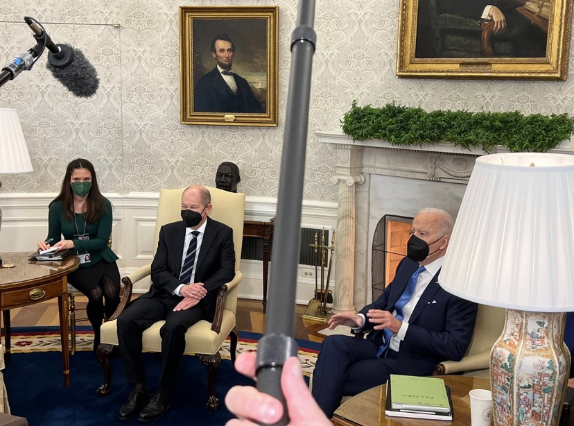 SeboSemmel's tweet photo. Olav Office https://t.co/PgGAsB3So7