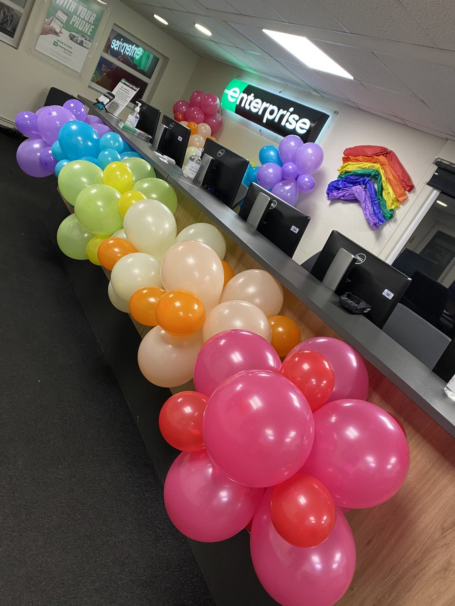 Amy Duerden (@duerden_amy) on Twitter photo U330 getting involved💚 <a href="/U3ENTERPRIDE/">U3 Enterpride</a> #LGBTHM22
<a href="/jackhenebery/">Jack Henebery</a> @BilalERAC <a href="/CharnelleErac/">Charnelle Taylor</a> <a href="/TomblackU3/">Tom Black</a> @ConorMcneillie <a href="/EmilyatERAC/">Emily Hughes</a> U330 getting involved💚 <a href="/U3ENTERPRIDE/">U3 Enterpride</a> #LGBTHM22
<a href="/jackhenebery/">Jack Henebery</a> @BilalERAC <a href="/CharnelleErac/">Charnelle Taylor</a> <a href="/TomblackU3/">Tom Black</a> @ConorMcneillie <a href="/EmilyatERAC/">Emily Hughes</a>