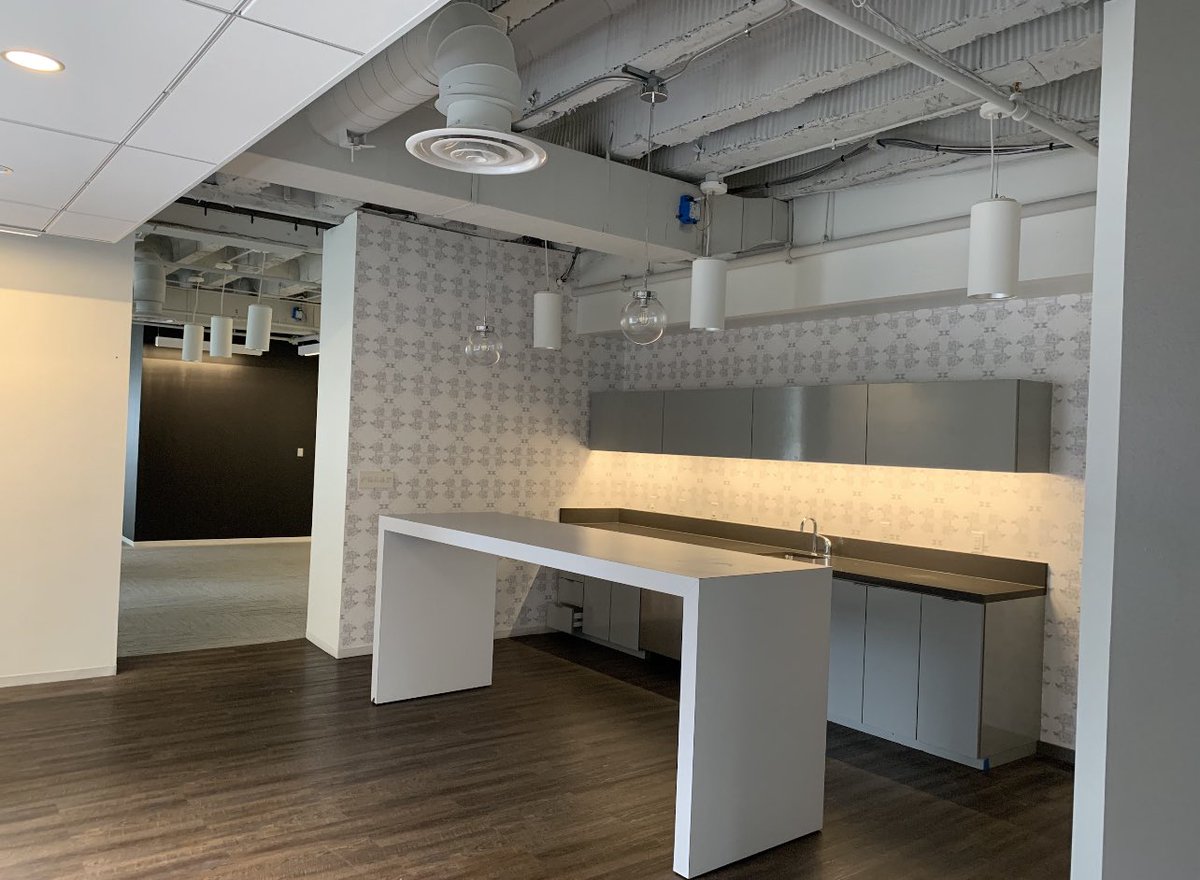 DennisMOLeary's tweet photo. A few quick snaps of Houston location. We will keep updating as buildout is completed. $DPLS https://t.co/dMxwpEwgxV