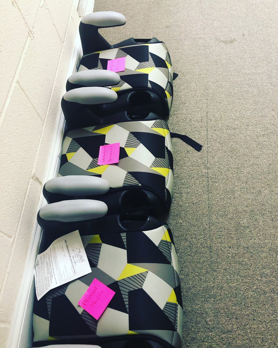 beaconhouseinc's tweet photo. Thanks @MeritusHealth &amp; @UWWashCo for the donation of 8 child booster seats 💺! 4 are going to families of Lil’ STEAMERS preschool &amp; Maryland International School of Sustainability &amp; Technology and the other 4 will be going in our vans. #Safety https://t.co/qwl4aNpCgW