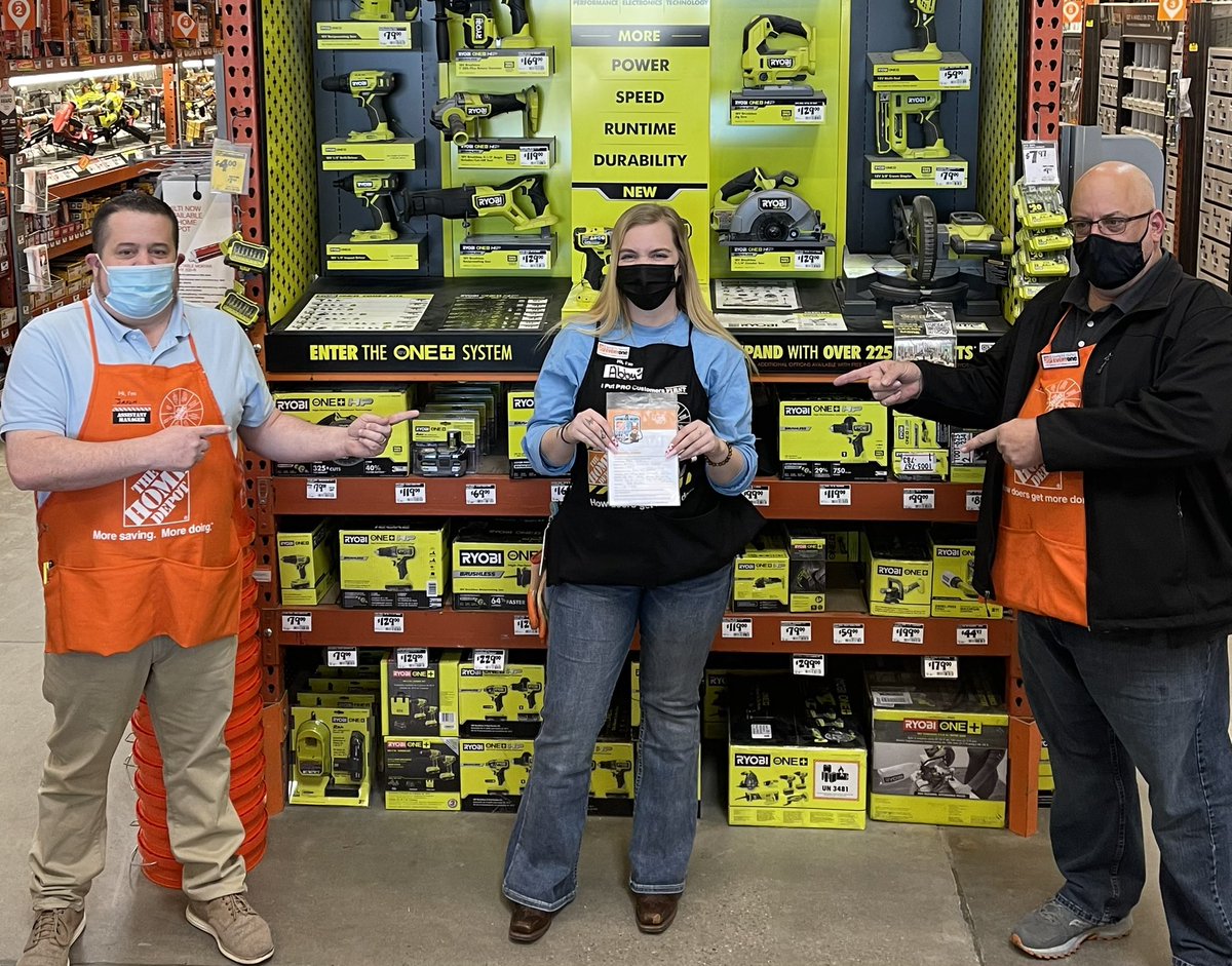 🔥🔥🔥Homer Alert🔥🔥🔥
During our ice days Abbey played a vital part helping us open and running the front end!!!!! Thank you for Doing the right thing.