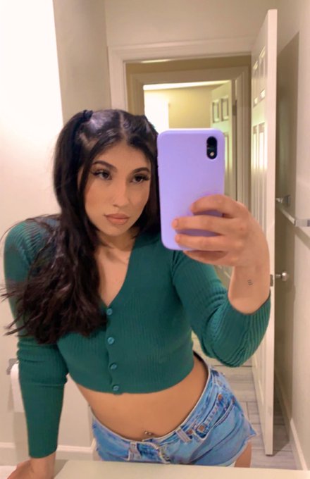 tell the group chat i said hi https://t.co/osyaCf05hf