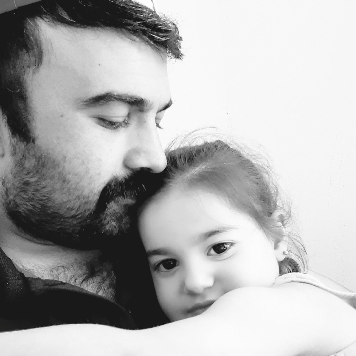 Srht_k1's tweet photo. #YeniProfilResmi https://t.co/PHCLCjlLcC