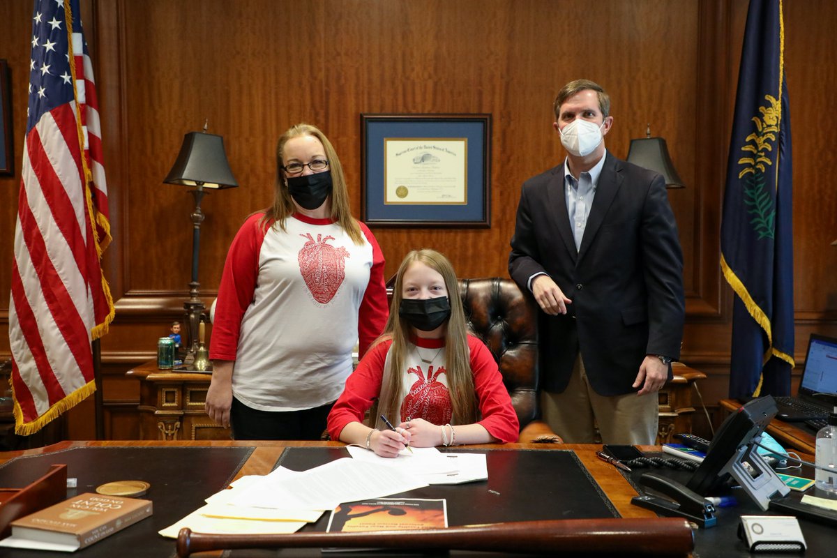 GovAndyBeshear's tweet photo. Today I was joined by some very special Kentuckians to proclaim Feb. 7-14  CHD Awareness Week. Together, we can raise awareness for Congenital Heart Defects so more health care professionals can recognize the warning sides and provide treatment for better outcomes. https://t.co/YfMAS9HGO1