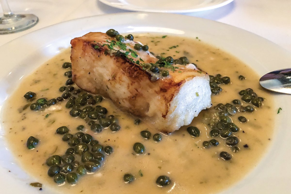 Vegasfoodnerd's tweet photo. A Tale of Two Sea Bass 
by Vegas Food Nerd 
Featuring @MastrionisLV and @vicandanthonys

Check it out -
https://t.co/qcRCjOltKL https://t.co/JiuJV4S92k