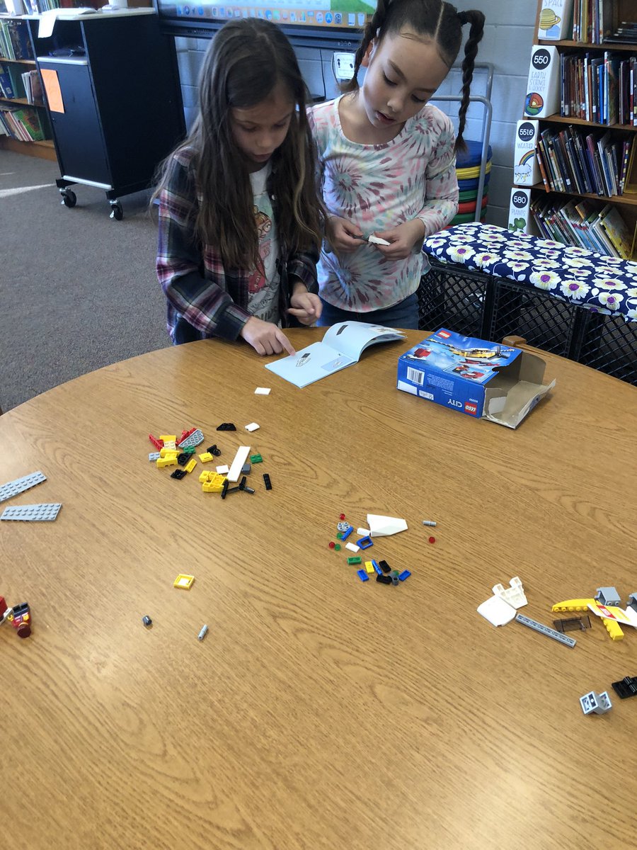 nwmediacenter's tweet photo. These @nweseagles scholars are working hard as a team to construct today https://t.co/Bt0yoHC0Gl
