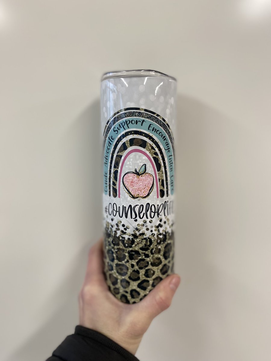 mrsbucketfiller's tweet photo. Feeling the love this morning for Counselors week!  Thank you so much for all those who support me each day!  @MsHerbstsClass @Providence_ES @mrsclarkePES https://t.co/D1is3FklqE