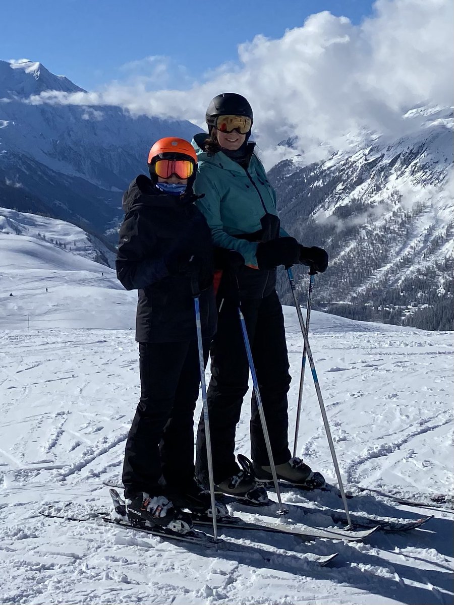Week3 2021/22 season #chamonix #hastobedone #greatskiday #familytime