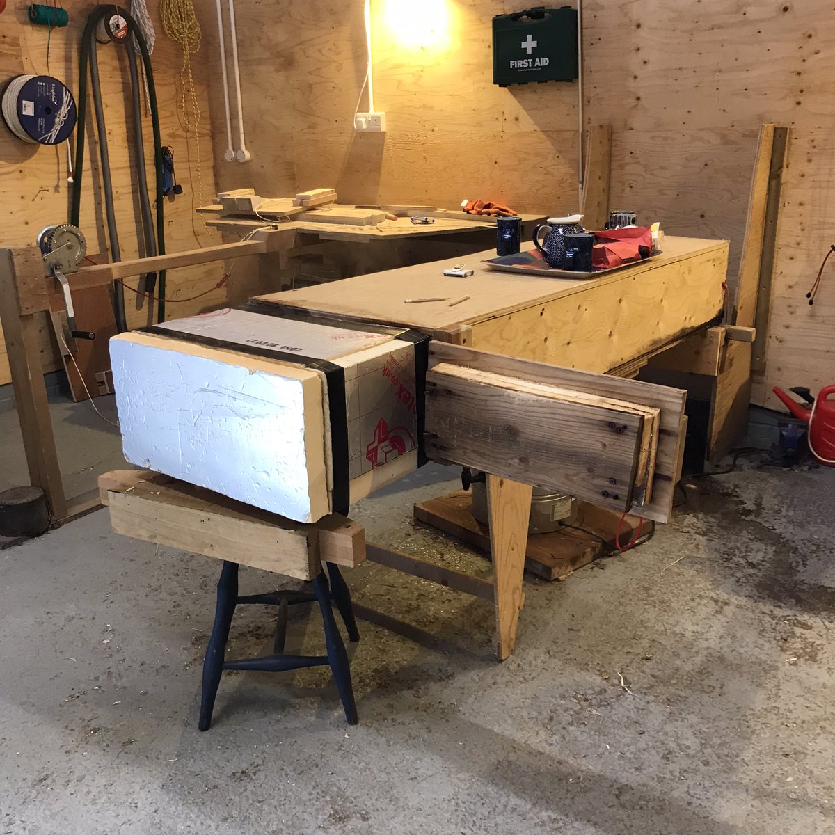 fleurgrenier's tweet photo. Am in a different workshop this week doing my last years birthday present making a #Windsorchair with fellow @TheSussexGuild member James Mursell @JamesMursell loving it! First day today bent wood made spindles. #learninganewskill https://t.co/r5CqtmIr2R