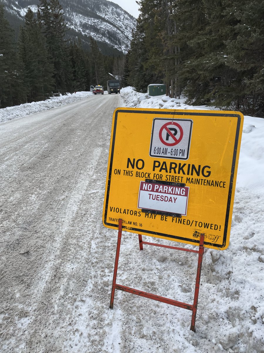 banffstreets's tweet photo. Snow removal is scheduled for tomorrow (Tuesday, February 8) on Spray Avenue, from the Rundle Avenue to the intersection of the Fairmont, and Rundle Avenue, from Spray Avenue to Kootenay Avenue https://t.co/vJ23844pk9 #Banff https://t.co/N8tRyrLYdw