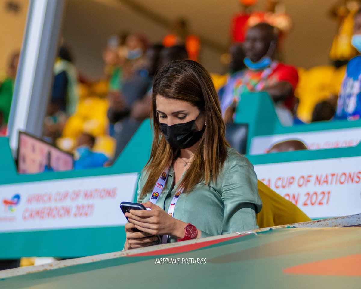 @Mesli_Dounia thanks For the Beautiful work you did throughout #AFCON2021 ❤️❤️📸

#TotalEnergiesAFCON2021 #AFCON2021 #TeamCameroon #TeamSenegal #TeamAlgeria