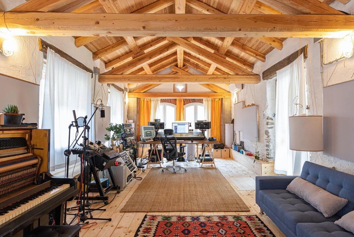 Studiotime tweet media