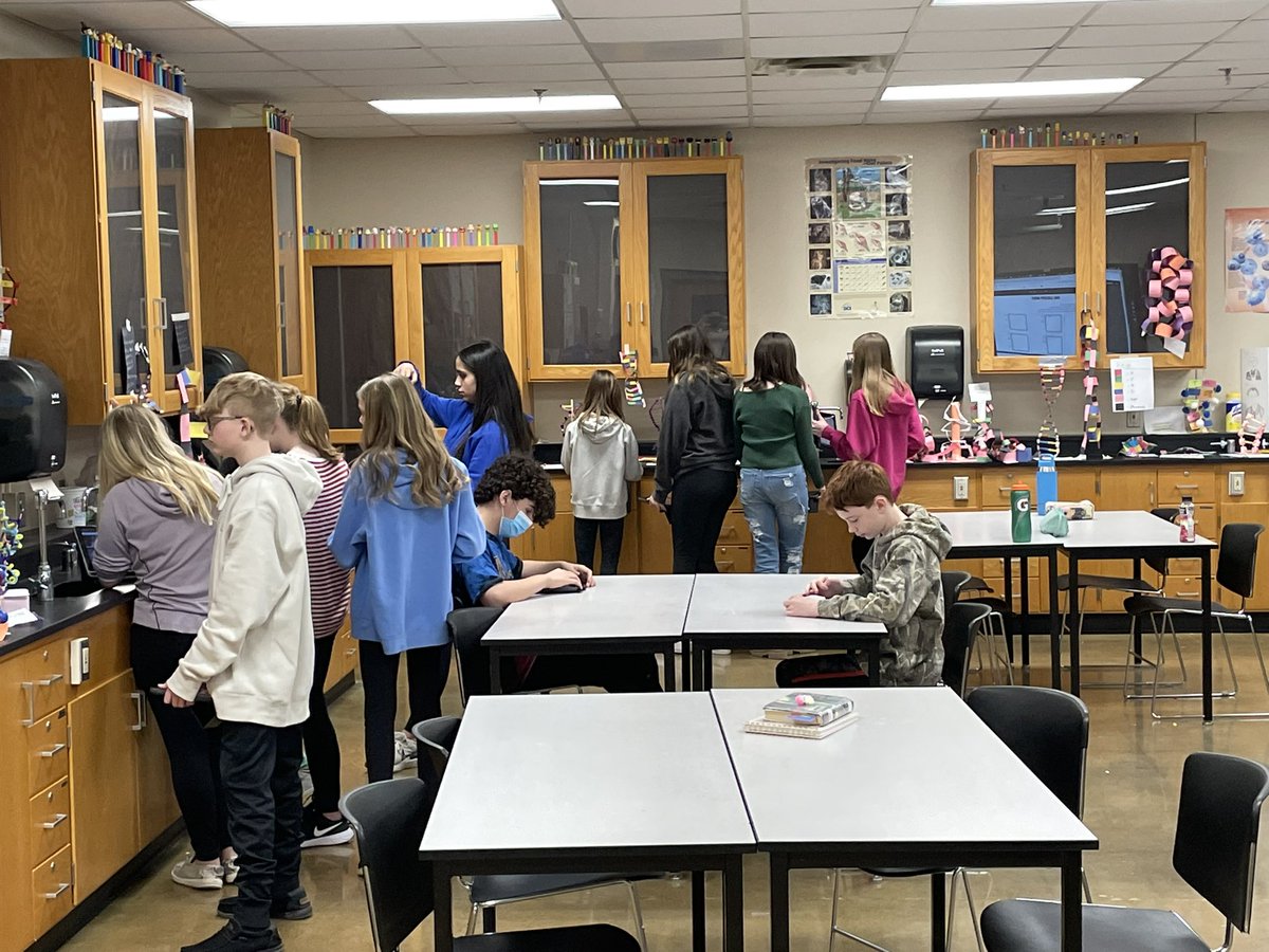 StormMrC's tweet photo. Structure of DNA gallery walk assessment https://t.co/VzNMLeAJxj