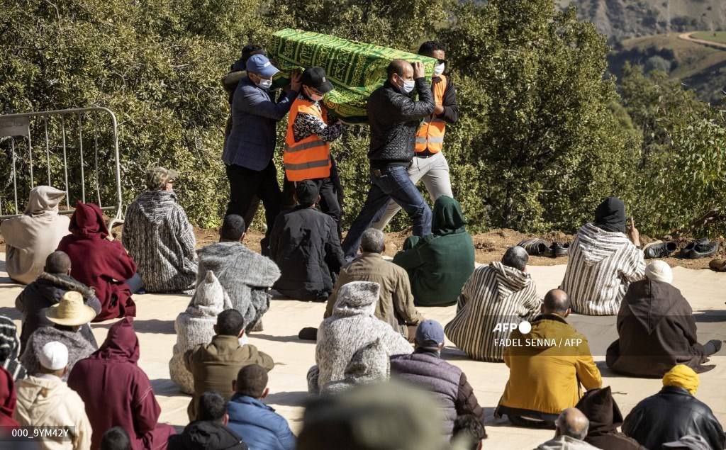doamuslims's tweet photo. Hundreds of mourners gathered today to attend the funeral for #Rayan near #Chefchaouen in northern #Morocco. 

#rayanmaroc https://t.co/BnmDnsyyao