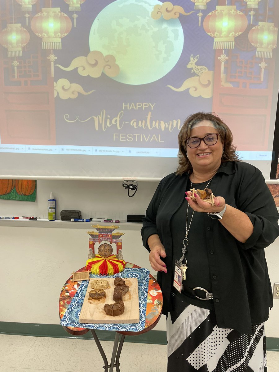 We are beyond grateful for all the AMAZING things <a href="/RSchietz/">Randi Schietz</a> does for our school, students &amp; community! <a href="/pbcsd/">The School District of Palm Beach County</a> #ExpecttheBESTatBinks