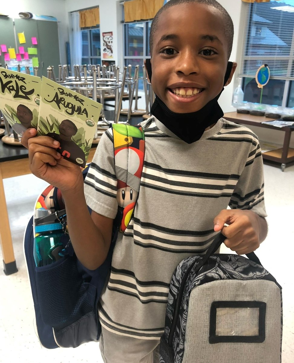 captainplanetfd's tweet photo. What's that in this @OakleyTigers student's hand?
The best combo of hip-hop and Earth's jewels thanks to green living guru @ietef.  The seed packets are included in garden kits for each #ProjectLearningGarden school receives. BONUS: The packets also have QR code w/ his music! https://t.co/3wAj7NvJJh
