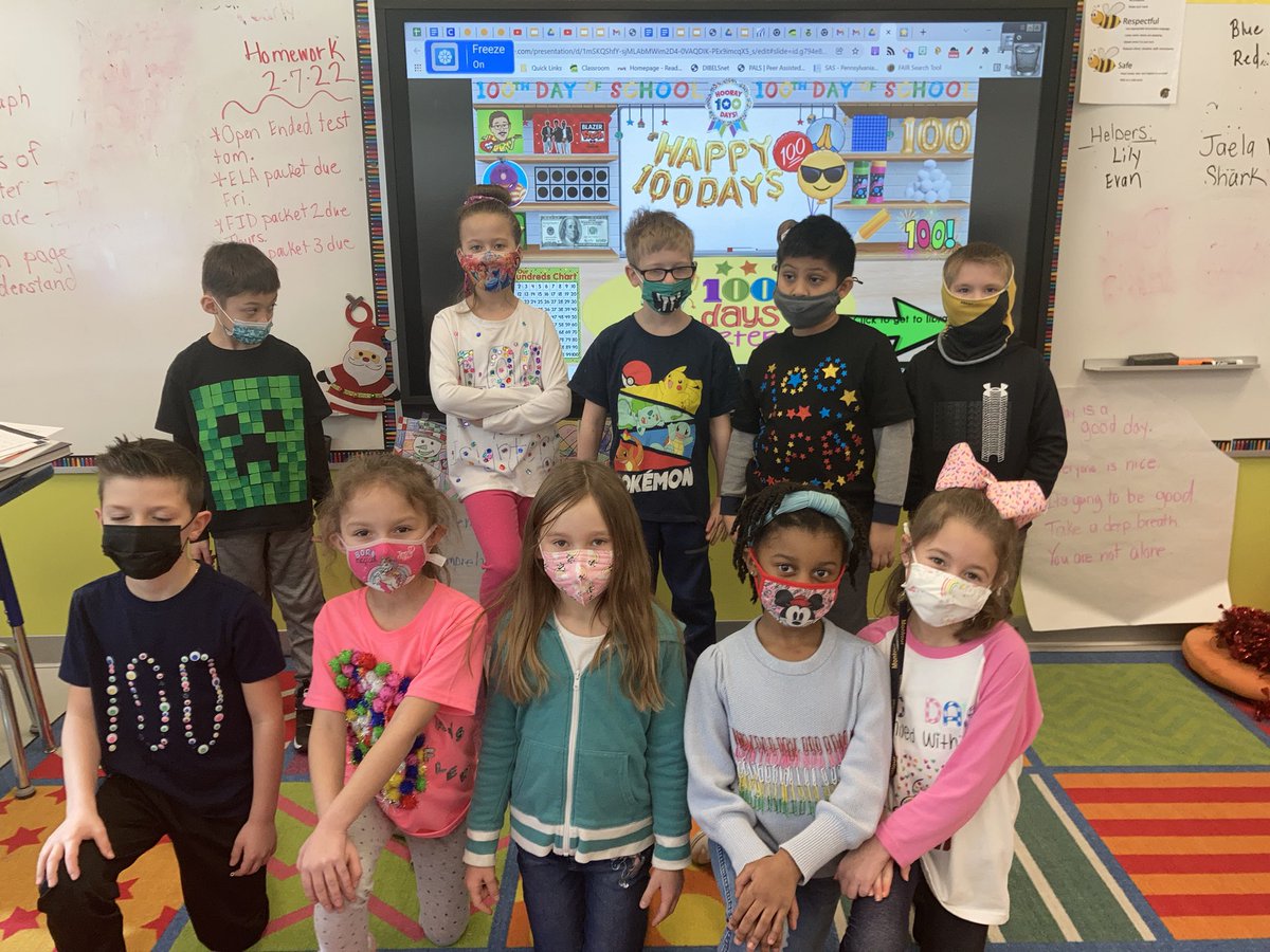 MWolsko's tweet photo. We are 100 days smarter!@MontourSD #Montourproud https://t.co/dx8PpYhEUj