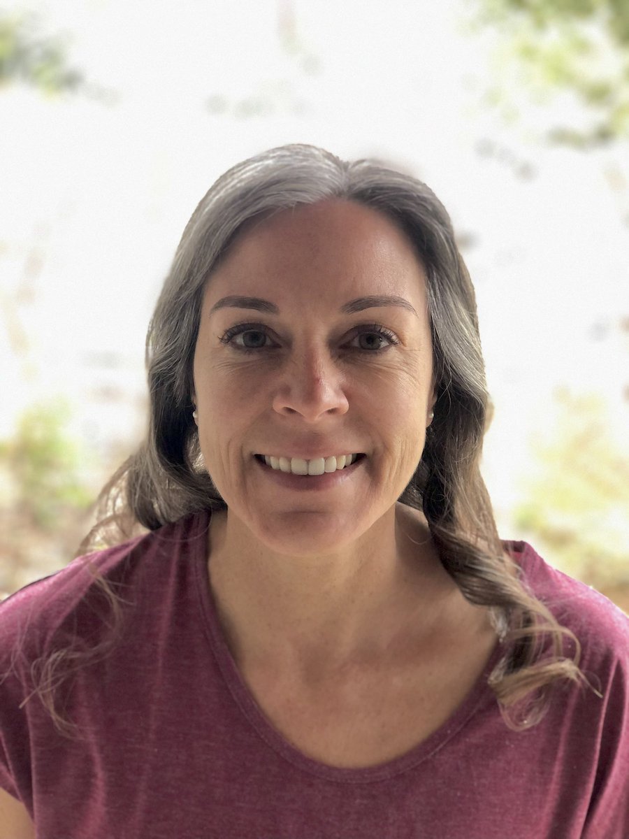 Congratulations to Heather Draker our Clark, Texas Educator of the Year! <a href="/Clarkpub/">Clark Journalism</a>