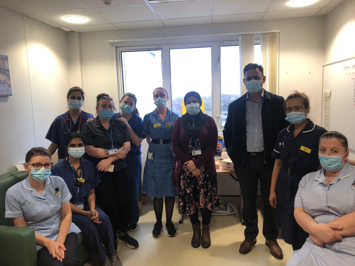ward4manor's tweet photo. Good luck to our consultant  @BushraAbid12 who will be leaving our ward at the end of this week. We have shared many memories together over the last year. You will be missed  on ward 4 ❤️@CristyDamaso @WalsallHcareNHS https://t.co/iRmGyK1vi9