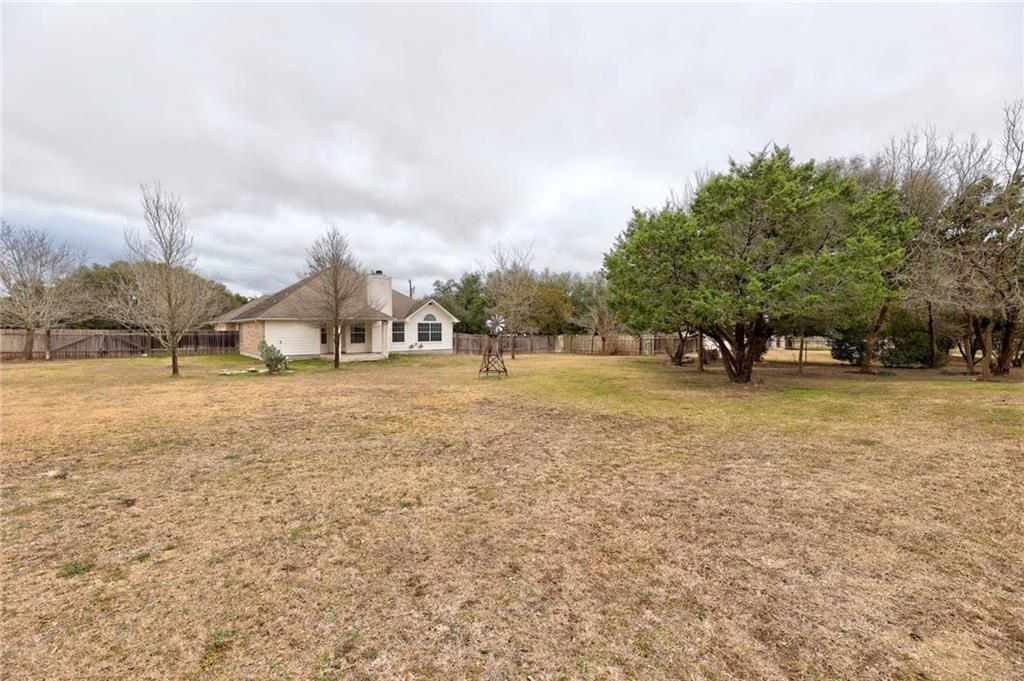 REMAXSkyline's tweet photo. This beautiful single story home on a 1 acre lot in a gated community is looking for a new owner! Don't wait to check out this beautiful home!

Ron Binkley®️ 
☎️(512) 413-9800 https://t.co/3MI02efjtV