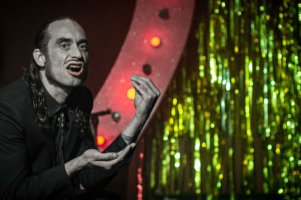 At the RR Club, Bethnal Green. #RRClub #BGWMC #DavidLynch #TwinPeaks #London #cabaret #LondonNightLife