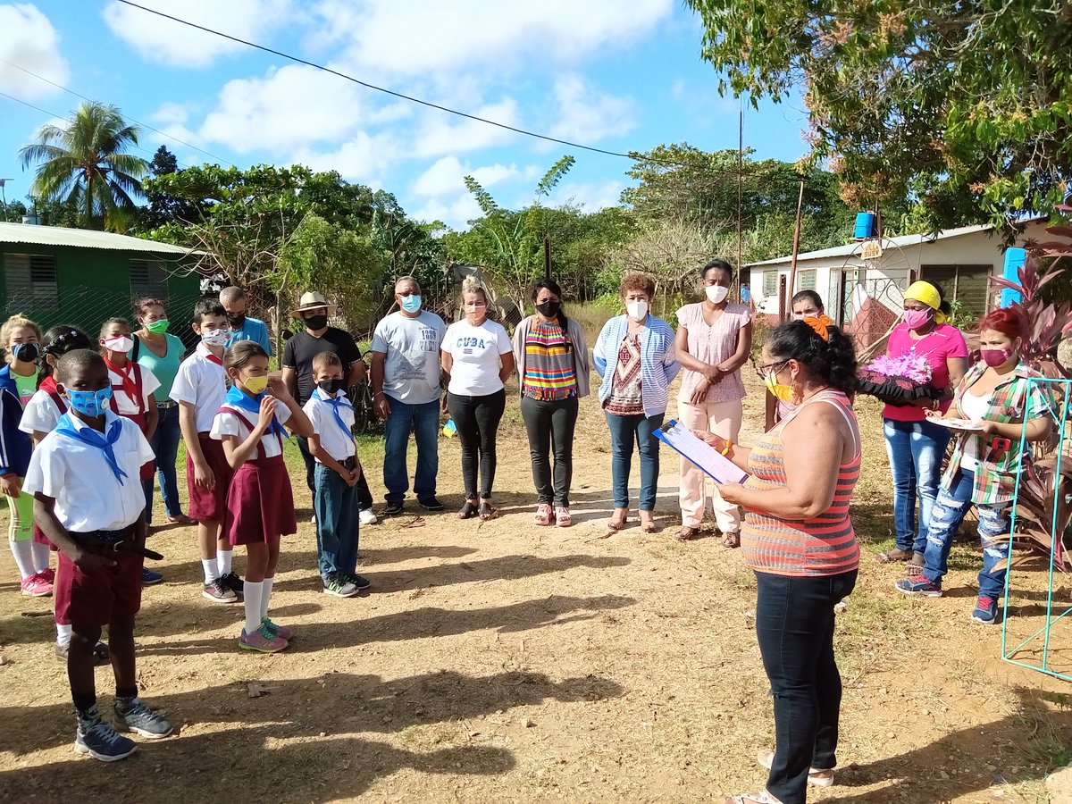 MagdalenaMato's tweet photo. Se realiza inauguración de la  Escuela José Luis Gómez, perteneciente a la comunidad el Chillante, dando cumplimiento al programa del trabajo de las Comunidades Vulnerables del primer trimestre.
#CubaViveyVence 
#cubaporelpueblo https://t.co/7CoULrRnom