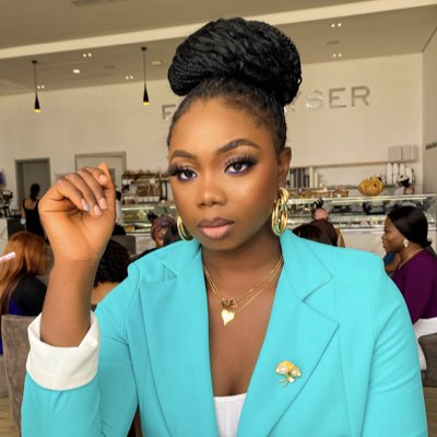Beautybyreee's tweet photo. FACE CARD✅ https://t.co/ogXobHOaRX