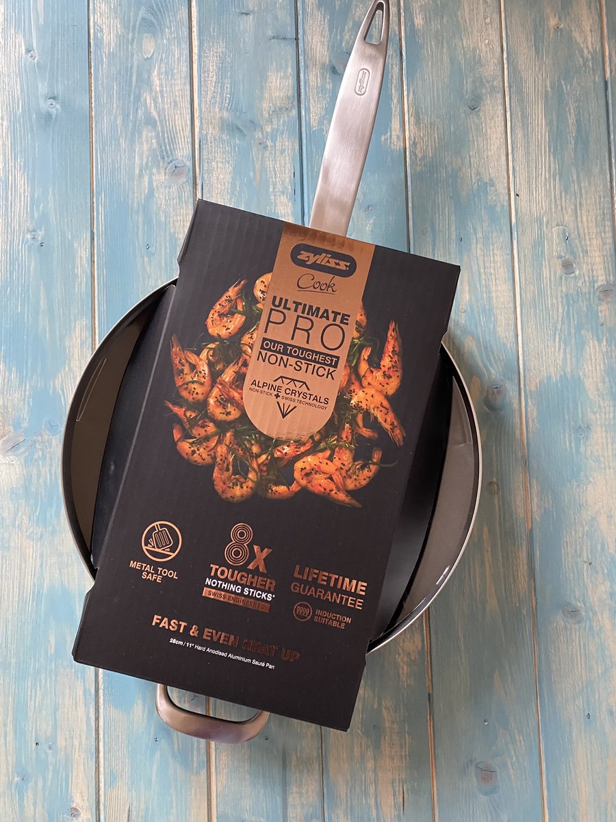 Win 1x Zyliss Cook Ultimate Pro Saute Pan #giveaway @zylissuk @superluckydi, @simplyf00d simplysensationalfood.com/2022/02/veggie…
