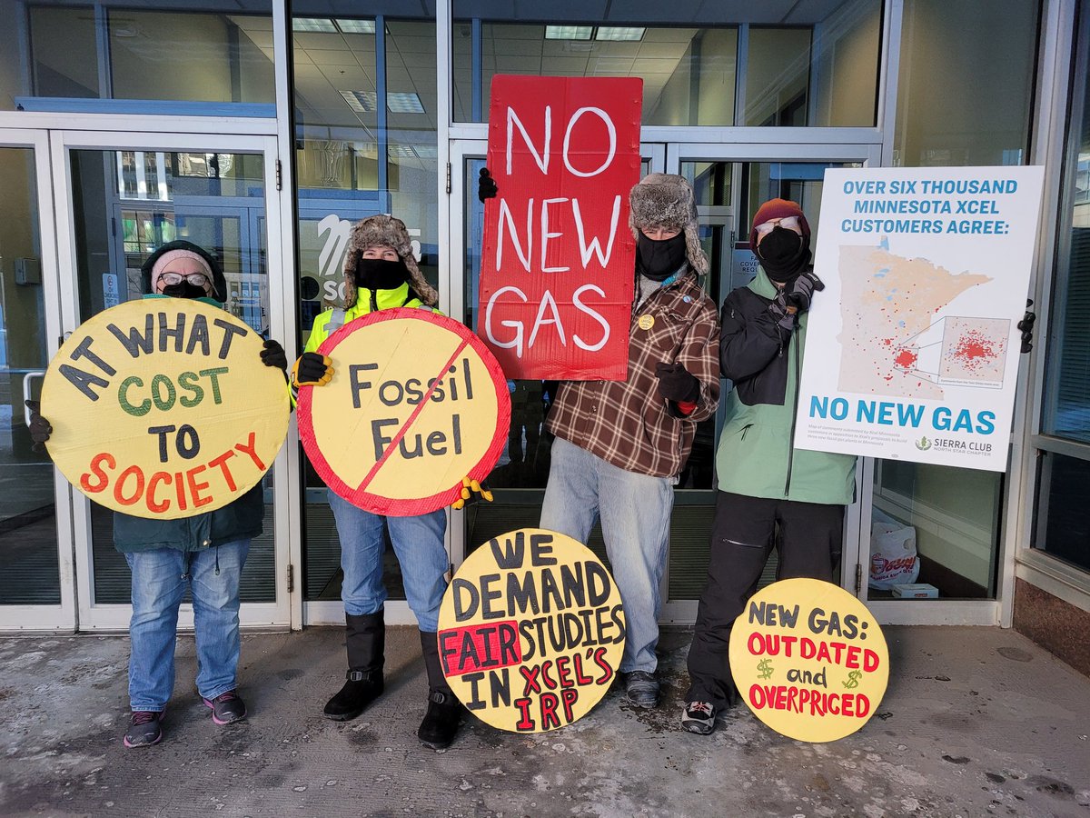 SierraClubMN's tweet image. The @MN_PUC should say NO to @XcelEnergyMN’s plans for two new fossil gas peaker plants. Xcel already has many existing gas peaker plants in MN.

Our energy needs can &amp;amp; must be met with renewables and storage from here on out. And over 6000 Xcel customers agree! #NoNewGas
