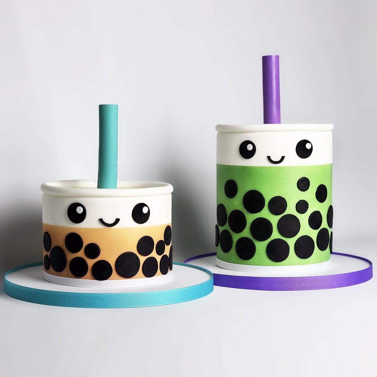 Charm_CityCakes's tweet photo. We ❤️ Boba! These are the cutest cakes for your favorite Bubble Tea drinker! Order today at our website.
https://t.co/LRAaLjPBK1

#boba #bubbletea #bubbles #KungFuTea #predesignedcakes #gourmetcake #cake #funcakes #fun #duffgoldman #charmcitycakes #cakeart  #cute #sculptedcake https://t.co/S7BEOpnvGj