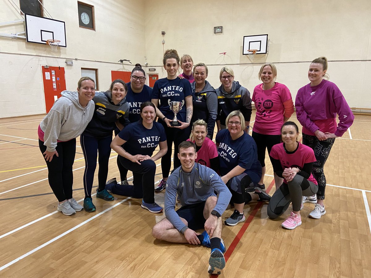 RTCricketWales's tweet photo. Congratulations to ⁦@pantegflames⁩ WINNERS of the Gwent women’s softball cricket indoor  league 2022🎉 A superb effort from these women all season! 👏🏻👏🏻👏🏻💥🏏💥🏏💥🏏💥⁦@CricketWales⁩ ⁦@SWWomensCricket⁩ ⁦@ACMSEwales⁩ #celebrate #cricketisagameforme https://t.co/o2GxBVBshn