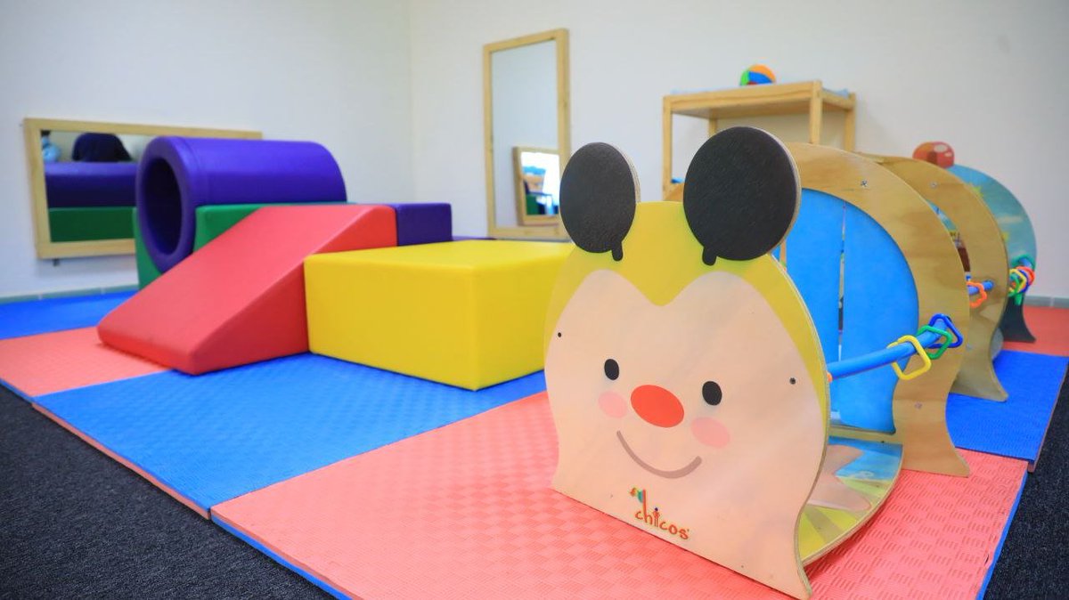 #DePaís La delegación de Turquía llega al país como resultado de la visita de Estado que realizó recientemente el presidente <a href="/nayibbukele/">Nayib Bukele</a> y la primera dama, Gabriela de Bukele.