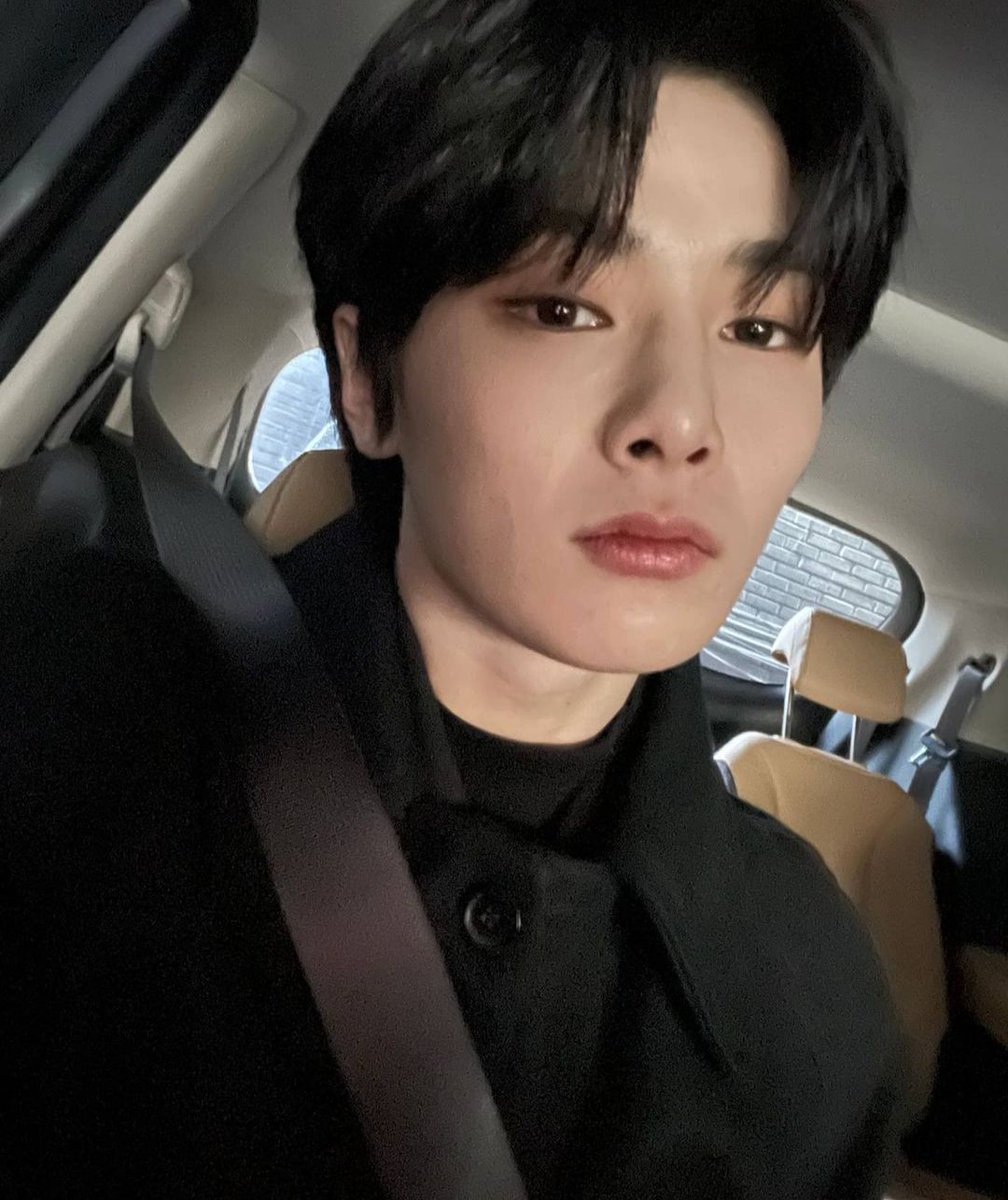 CamiBlink08's tweet photo. Ya no crezcas más por favor</3
#이엔이_미소가_세상을_밝힌날 
#MelodicVoiceINDay #HappyINDay https://t.co/ye7PuQG7x3