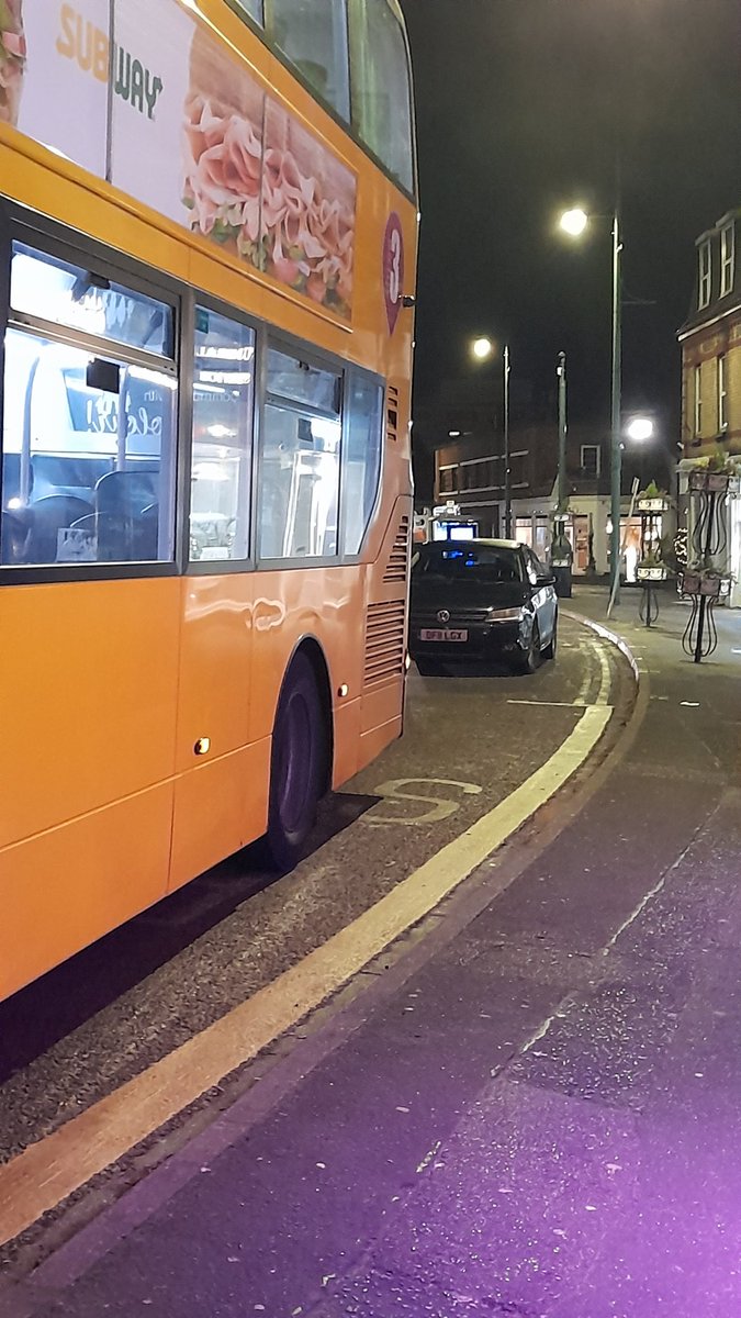 rob_batson_pht's tweet photo. @BCPCouncil @dorsetpolice Once again bus services can't park in the allocated bus stop properly at The Libertine stop in Westbourne due to cars parking in a no loading, no parking zone. Not acceptable. Happens all day and all night!! 🤨😒 https://t.co/J3hP2YDlRP