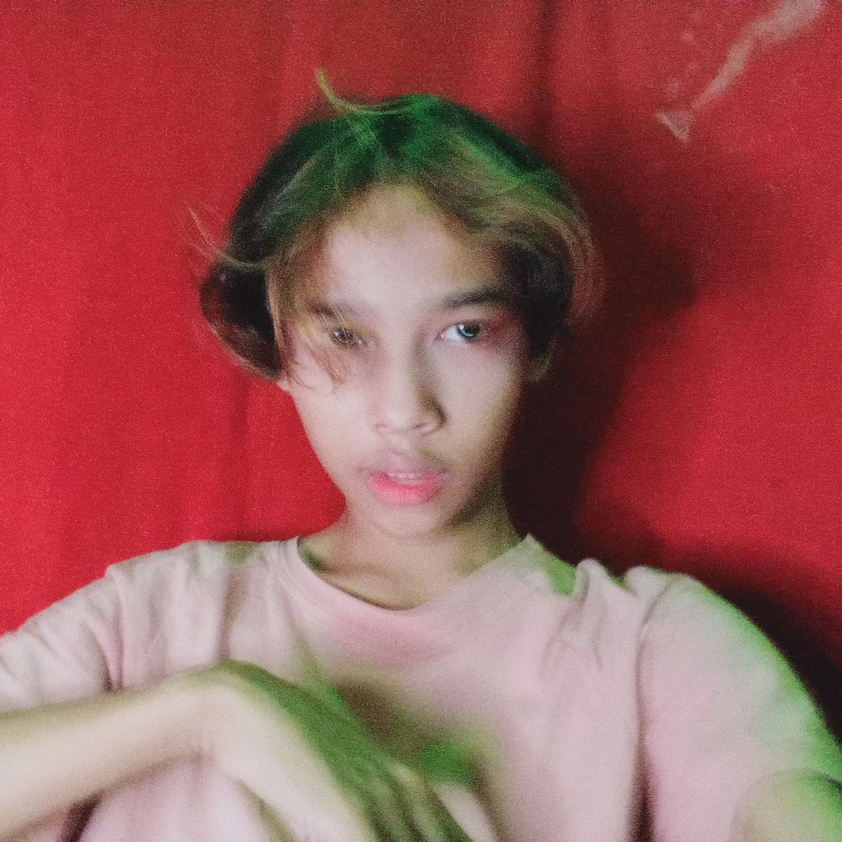 AdrianLalala's tweet photo. #bsd
#BLINKSelcaDay https://t.co/lAuTndAJCA